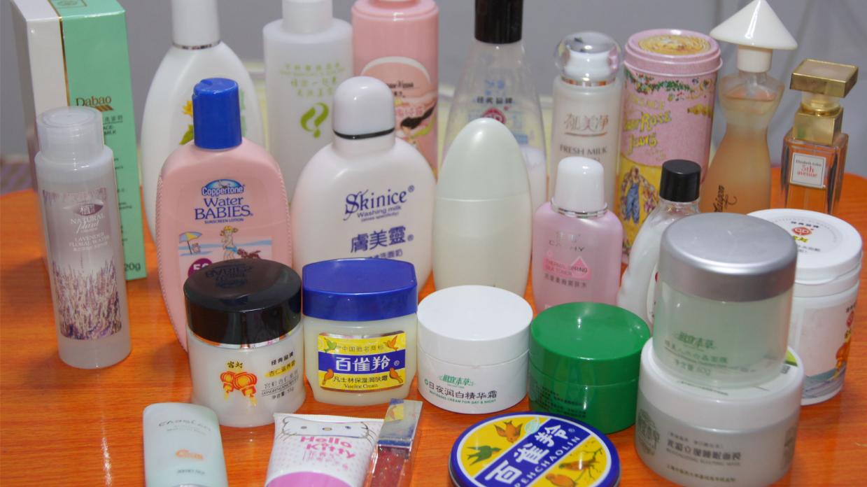 穿衣搭配 身边这些“老国货”护肤品，包装简单却是个个都好用，你都用过吗？