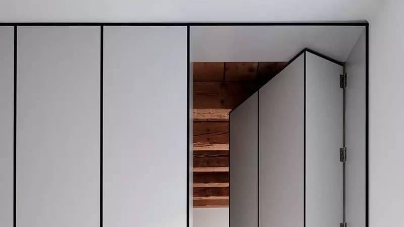 入住之后才发现，表面看着很精致的设计，其实一点都不实用