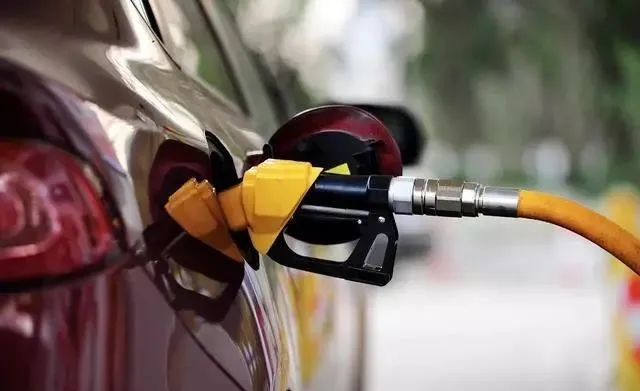 油价 今日油价消息：今天3月23日，加油站调整后92、95汽油的最新限价