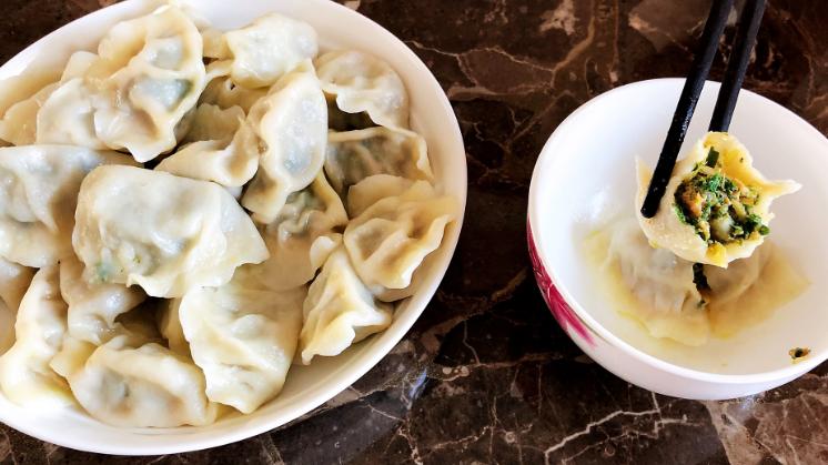 饺子|秋天包饺子，萝卜大白菜靠边站，用这食材做馅真鲜，越吃越想吃