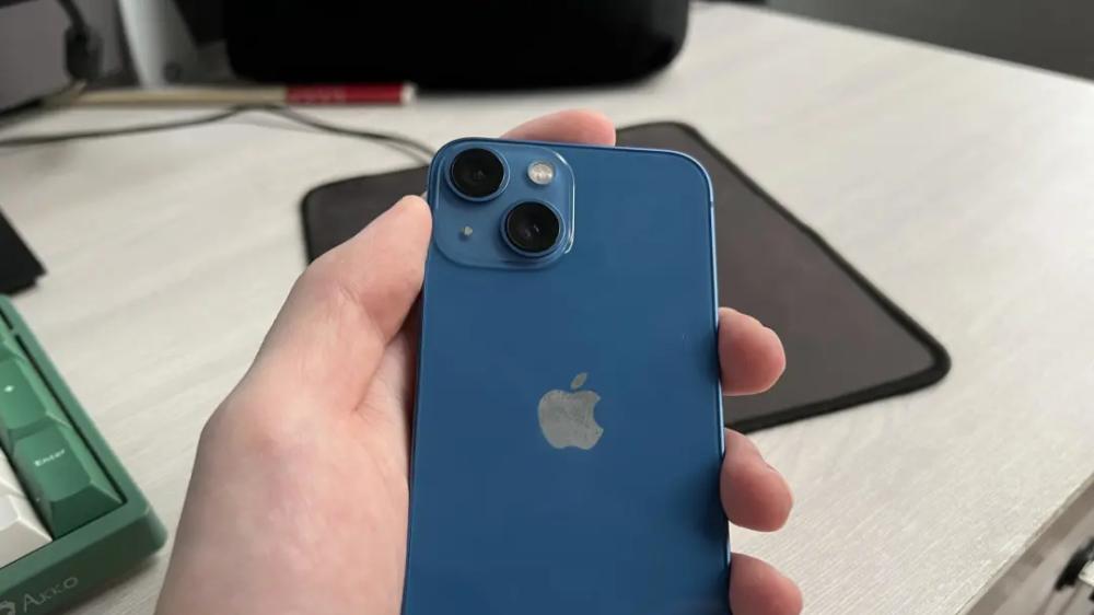 小米12或新增Mini版：骁龙898小屏安卓旗舰预定