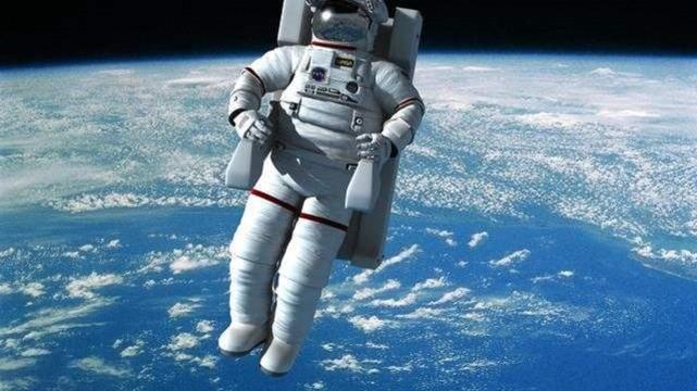 宇航员 航天服有多重要？3名苏联宇航员直接暴露在太空，40秒全部丧命