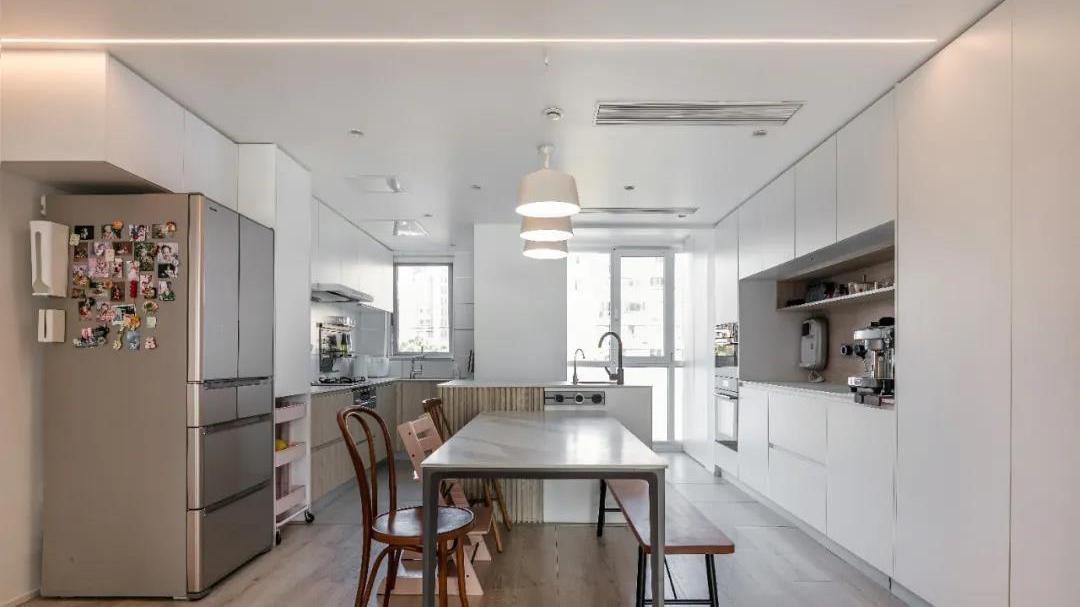 二胎家庭原木风日系亲子宅，全屋定制柜，空间多到用不完