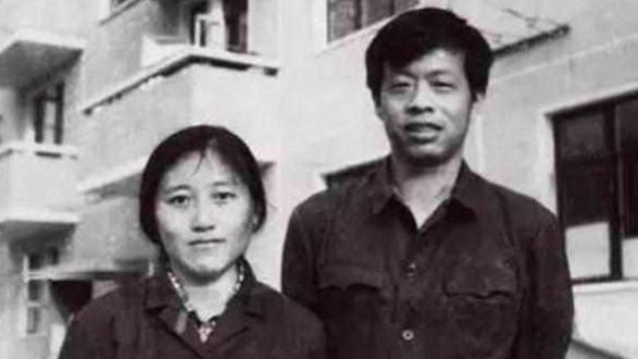 时光了了|男人彻底对一个女人动情时，会出现明显的转变