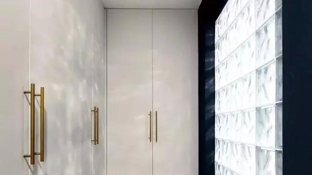 不论户型大小，你都可以有个衣帽间