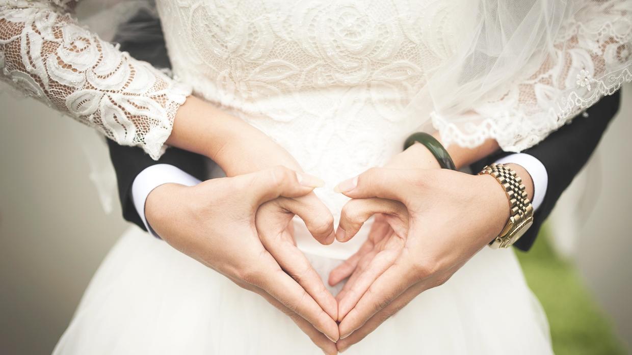 遇见逗逗|维持婚姻甜蜜的7个秘诀：不求百人疼，只求一人懂！