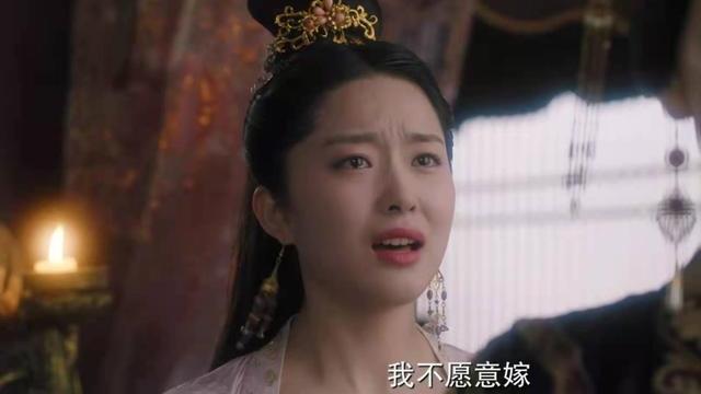 阿莎普|《周生如故》的悲惨人生，晓誉与幸华的身份差距，在出生就注定了