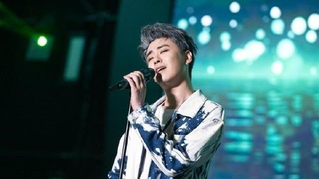 情窦初开的青春|继岳云鹏、郭麒麟之后，张云雷为郑州捐款四十万，德云社真给力