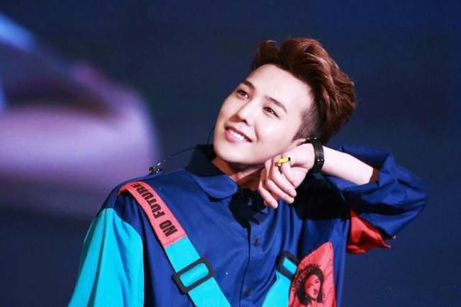 权志龙|权志龙90亿韩元公寓公开 被誉为现实版的顶楼 豪华内部不输博物馆