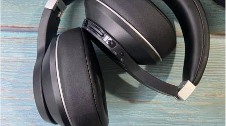 高级 ANC 耳机购买指南：播放典藏级音频，消除糟糕声音的耳机