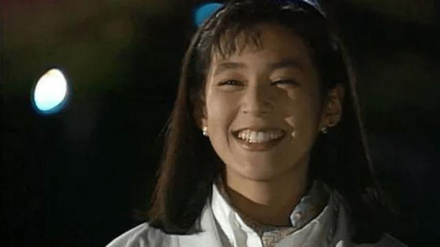 叶桃之|再看《东京爱情故事》才明白，活成赤名莉香，是最不值得的事