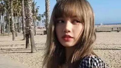 穿衣搭配 人间芭比Lisa，为舞台而生，又甜又飒谁能不爱