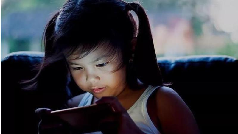 1.5亿孩子被防沉迷系统成功限制，但在家长面前变得“不堪一击”