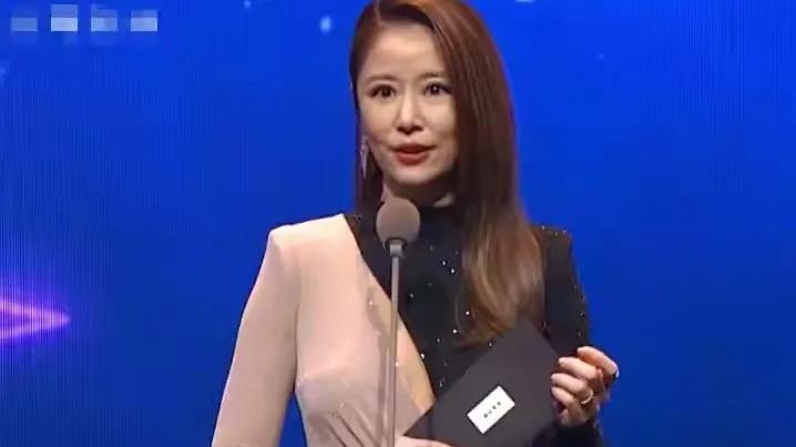 林心如|紫薇滤镜碎一地，45岁林心如未修图真的老了