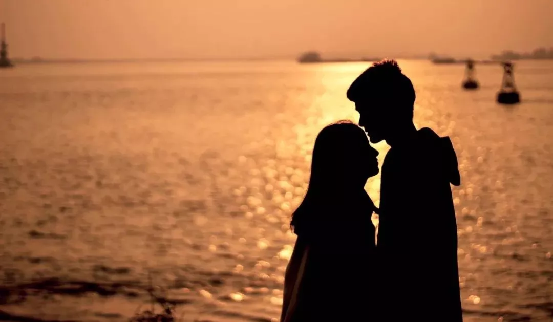 异性相处中，男人有这几个表现，说明是值得你珍惜的人