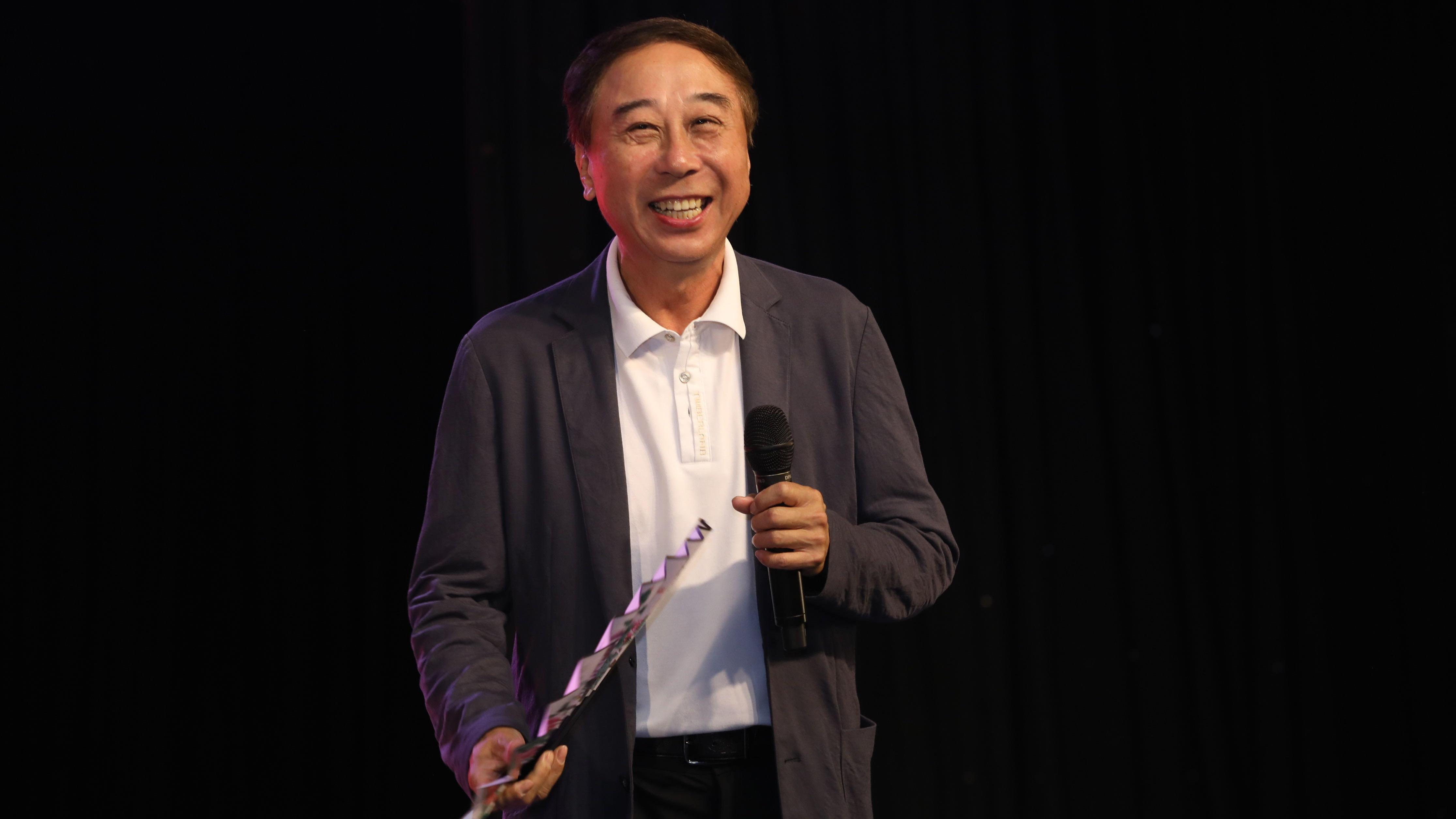 小怪兽的快乐|春晚“钉子户”冯巩，被保姆冤枉“X侵犯”，还被诈骗50万？