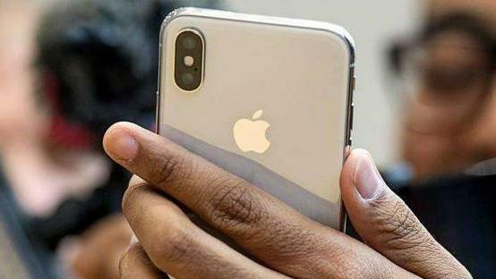 电池|iPhone换电池，是原装电池好还是换第三方大容量电池好？