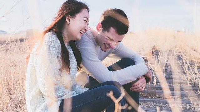 小柯看生活|“你敢拿钱回娘家，我就让我儿子跟你离婚”“可以，离婚就离婚”