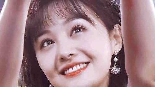 郑爽|郑爽将在韩国出道？《翡翠恋人》在韩国反响不赖，已联系经纪公司