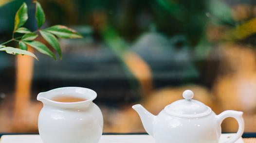 运动 运动饮料怎么选？研究：锻炼前后喝茶，健身减肥效果更好