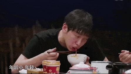 蜗牛研究僧|30岁女士确诊胃癌晚期：正在被“重口味”祸害的年轻人