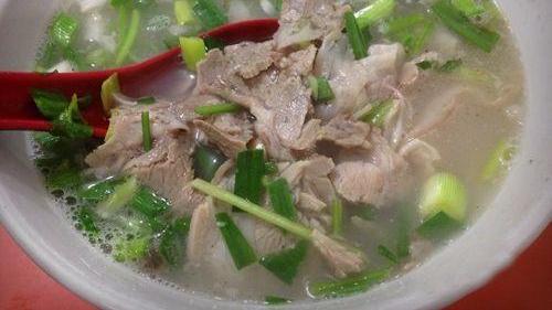 |炖羊肉汤，这4种调味料缺一不可！许多人不知道，难怪肉膻不好吃