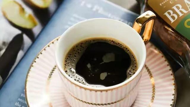 减肥期间喝无糖饮料，不会长胖吗？提醒：这3种饮品才有利于减肥
