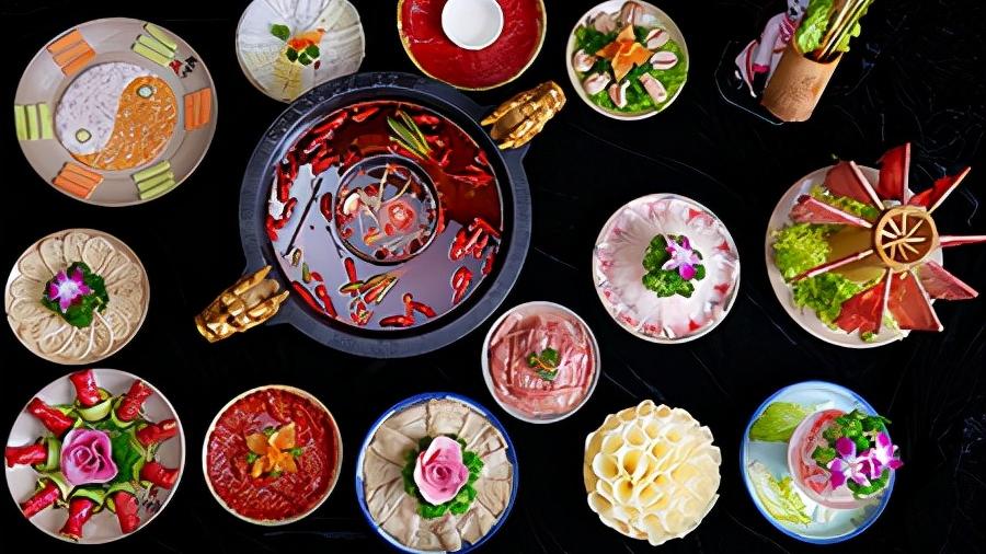 血豆腐|“能够一起吃火锅的人，都是同一个世界的人”