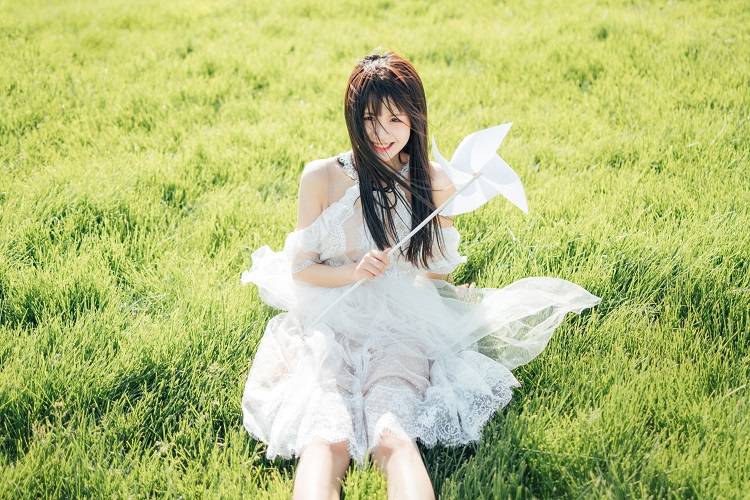 叶飞飞yff|女人对你动心的迹象，在这三件事情上，不拒绝你