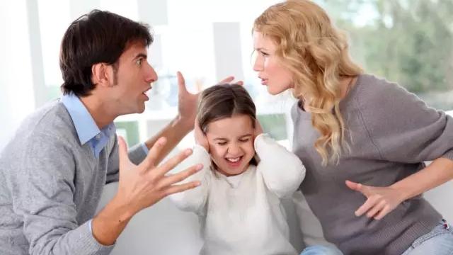 情感心灵守护|在婚姻中，吵架了永远不低头不认错的男人是一种什么心态？