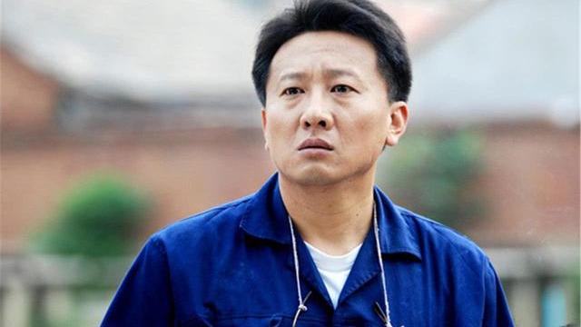 从不改名的小蘑菇|8旬老人跟保姆同居，想结婚却阻力重重，儿子：他为老不尊！