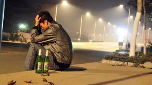 丁余生 我为了情人抛妻弃女，离婚后才知道她在老家竟然有家室！