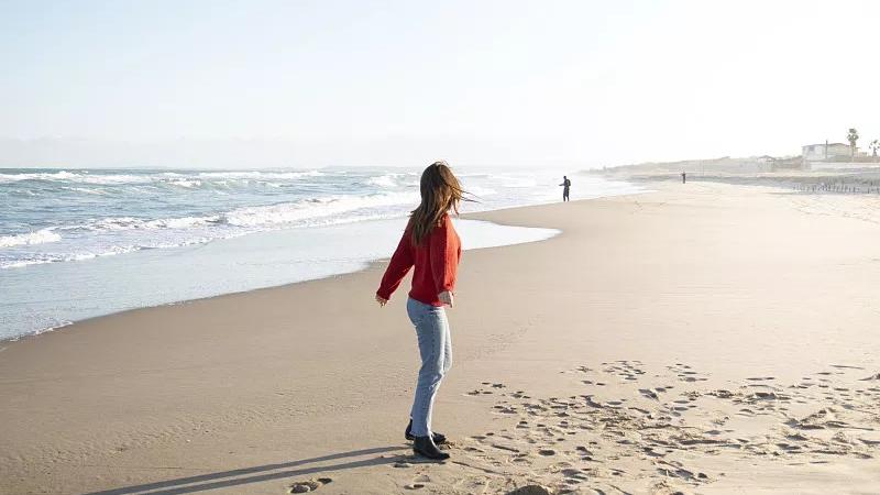 壹号情感|人生“自醒”的三种方式，学会了，一生无忧无虑