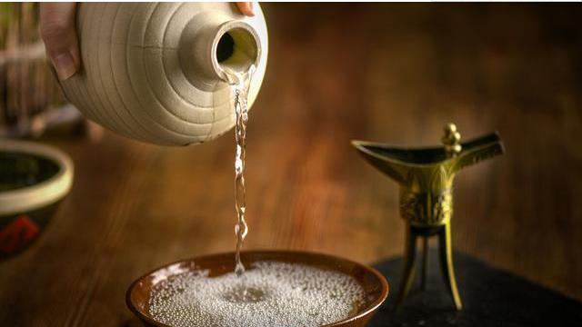 食材|酱香型白酒都有什么等级，哪个等级的酱酒最好？