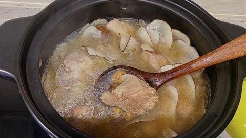 小小故事馆|5岁半女童脾胃坏死，儿科医生：3种食物孩子少碰，很伤脾胃