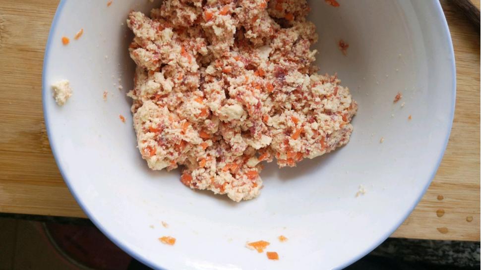 菠菜|分享一道秋日美食，时蔬牛肉豆腐丸子汤，补水滋润味道鲜
