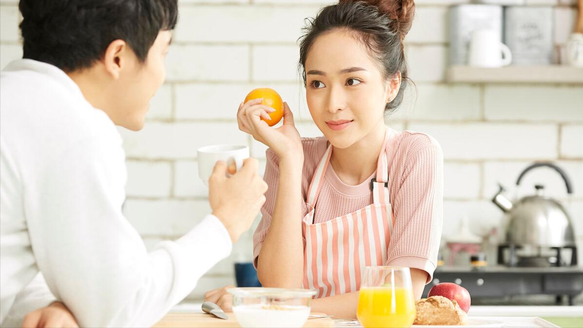 久久说情感|准婆婆不请自来给6万见面礼，儿媳立马退婚：我不想养你们一家6口