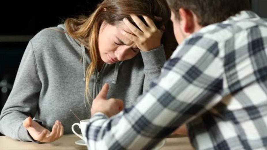 我是知心小姐姐 “姐夫，我结婚你随欠条啥意思”“咋，3万的礼金你嫌少？”