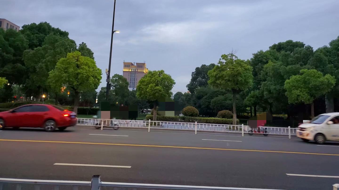 疾驰的辉腾|女子一家心地善良对“落难亲戚”施以援手，结果真的是懊悔万分