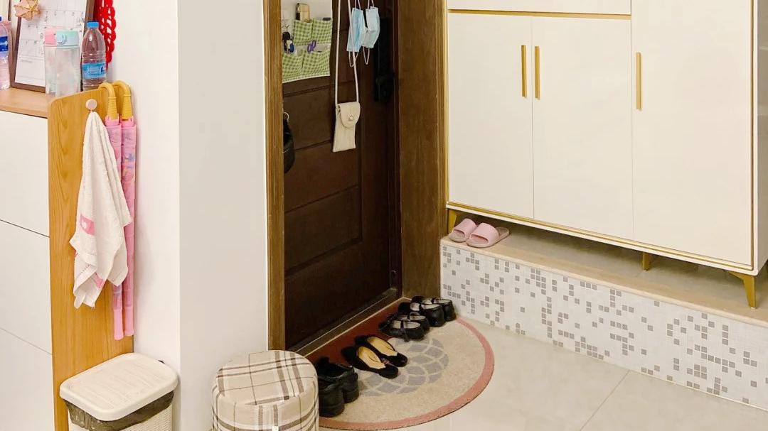 终于入住新家了，全屋不造型，天花板只做石膏线，温馨又舒适