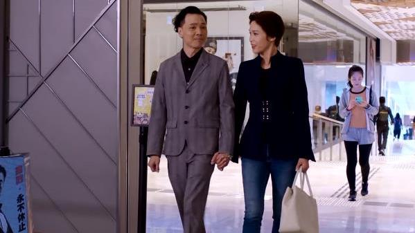 冻龄|《逆天奇案》黄智贤和蒋祖曼缘分不浅，分手后各找新欢，多次遇见