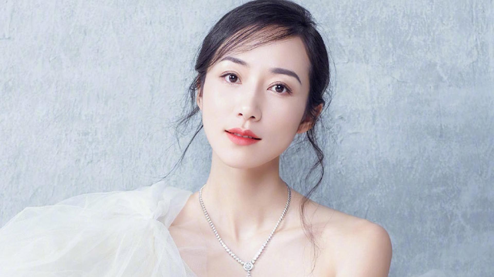 韩雪|韩雪，开始让人讨厌，是动不动都炫耀她的爷爷吗？