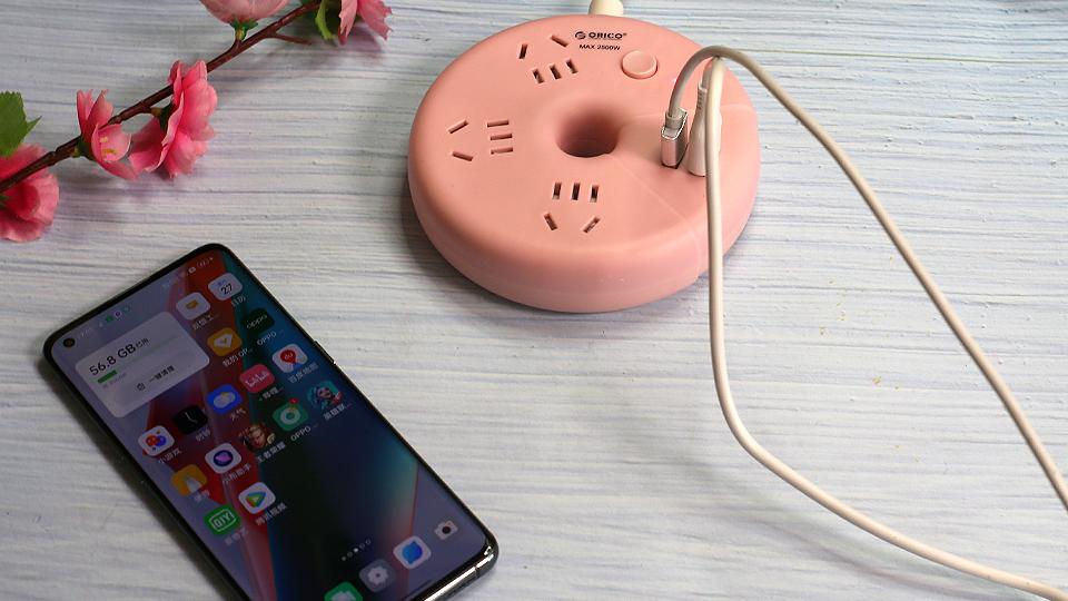 个性造型又安全，超可爱的奥睿科甜甜圈排插