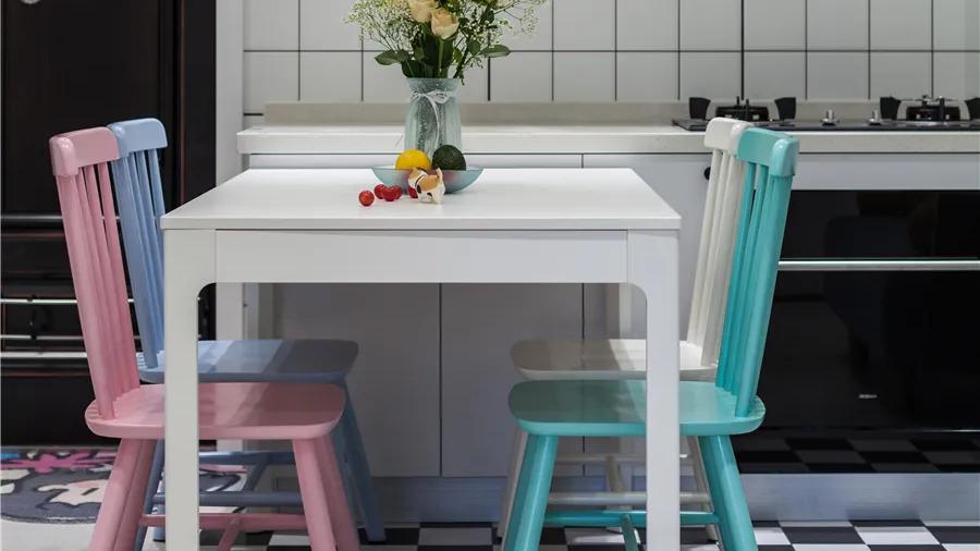 80㎡两室暗厨暗卫暗厅，打造童心之家