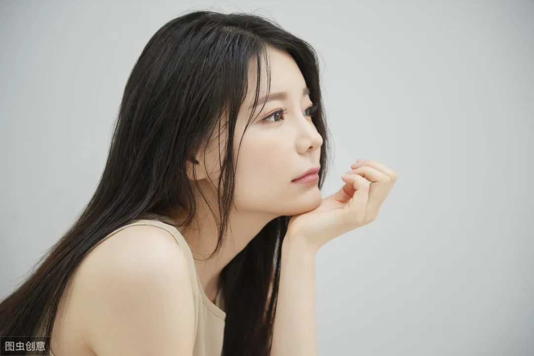 男人见到喜欢的女人，会有三个本能反应，你知道吗