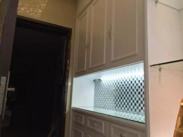 三个月硬装完工，花了8W，入户鞋柜很实用，漂亮，鼓起勇气晒晒！