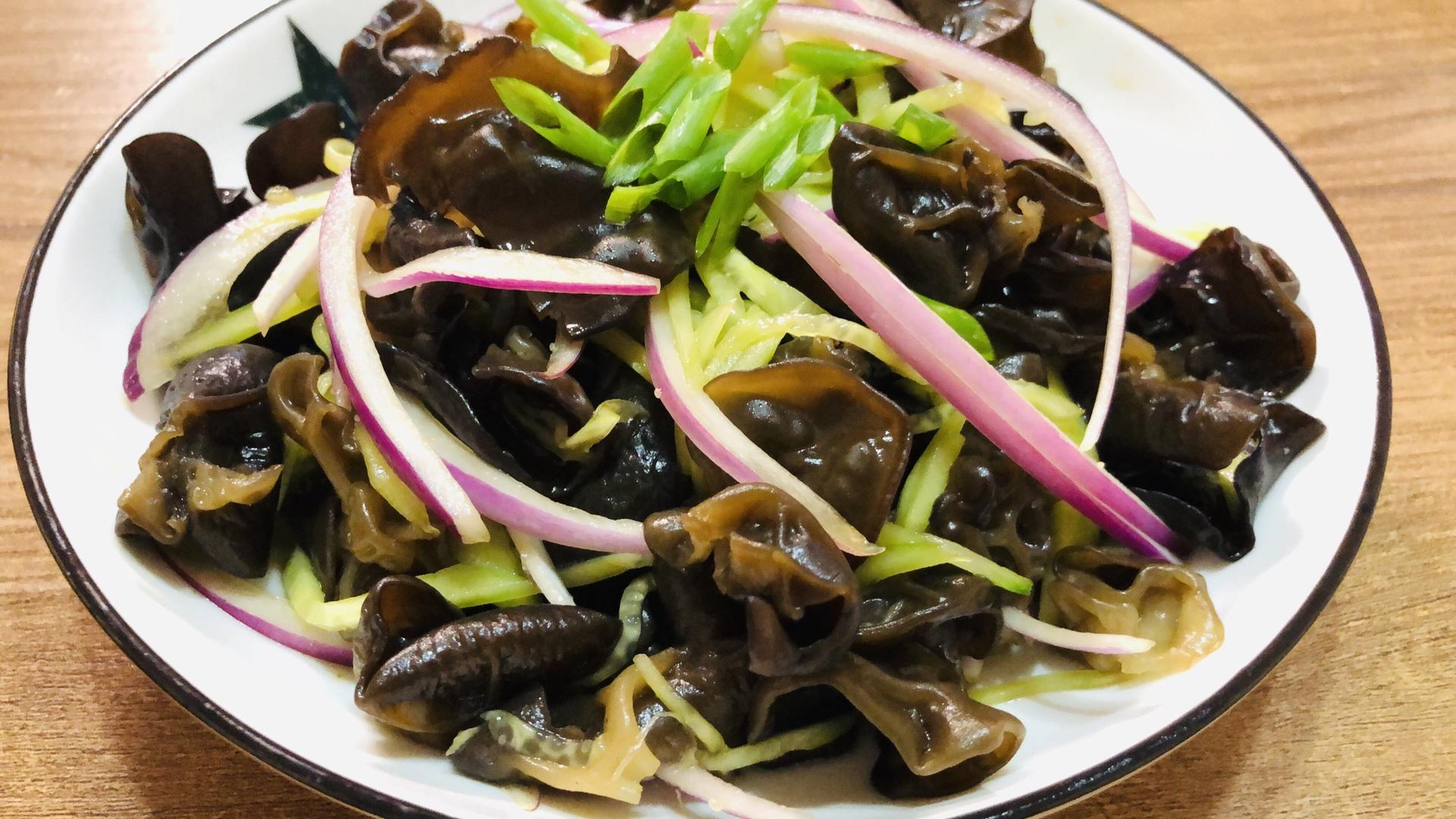 霜降|霜降后，聪明人都囤上这4种菜，好吃不贵营养美味，很多人不知道。