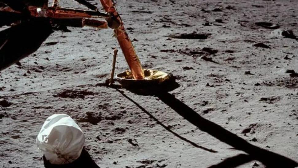 情微说 NASA要找回月球上的96袋纸尿裤？半世纪后，成“野生实验室”