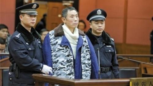 上海市 6·22上海化工厂杀人案：合同漏写一句话引发惨案，60岁老汉杀6人
