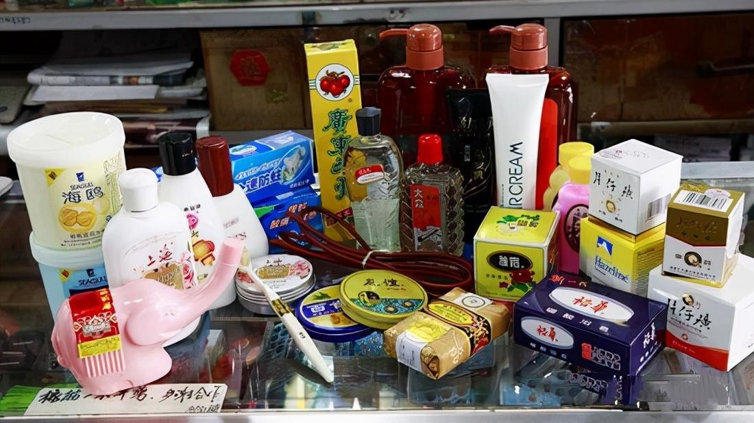 眼霜|5个被遗忘的老国货“眼霜”: 口碑好性价比高，却因\包装\被看不起